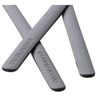 Bluelounge Kicks Protective Rubber Pads for iPad
